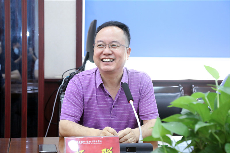 重庆市封闭式学校_重庆全市实行校园封闭管理_重庆封闭式小学学校有哪些