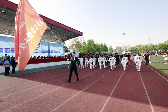1555588176198204.jpg 建热_副本.jpg