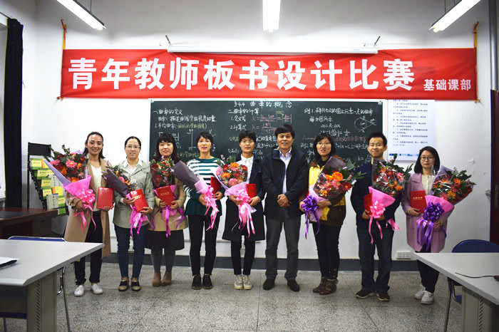 1556454854129844.jpg 合影_副本_副本.jpg